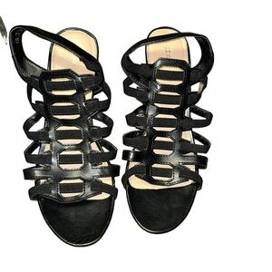 Naturalizer black strappy wedge stretch sandals size 8.5